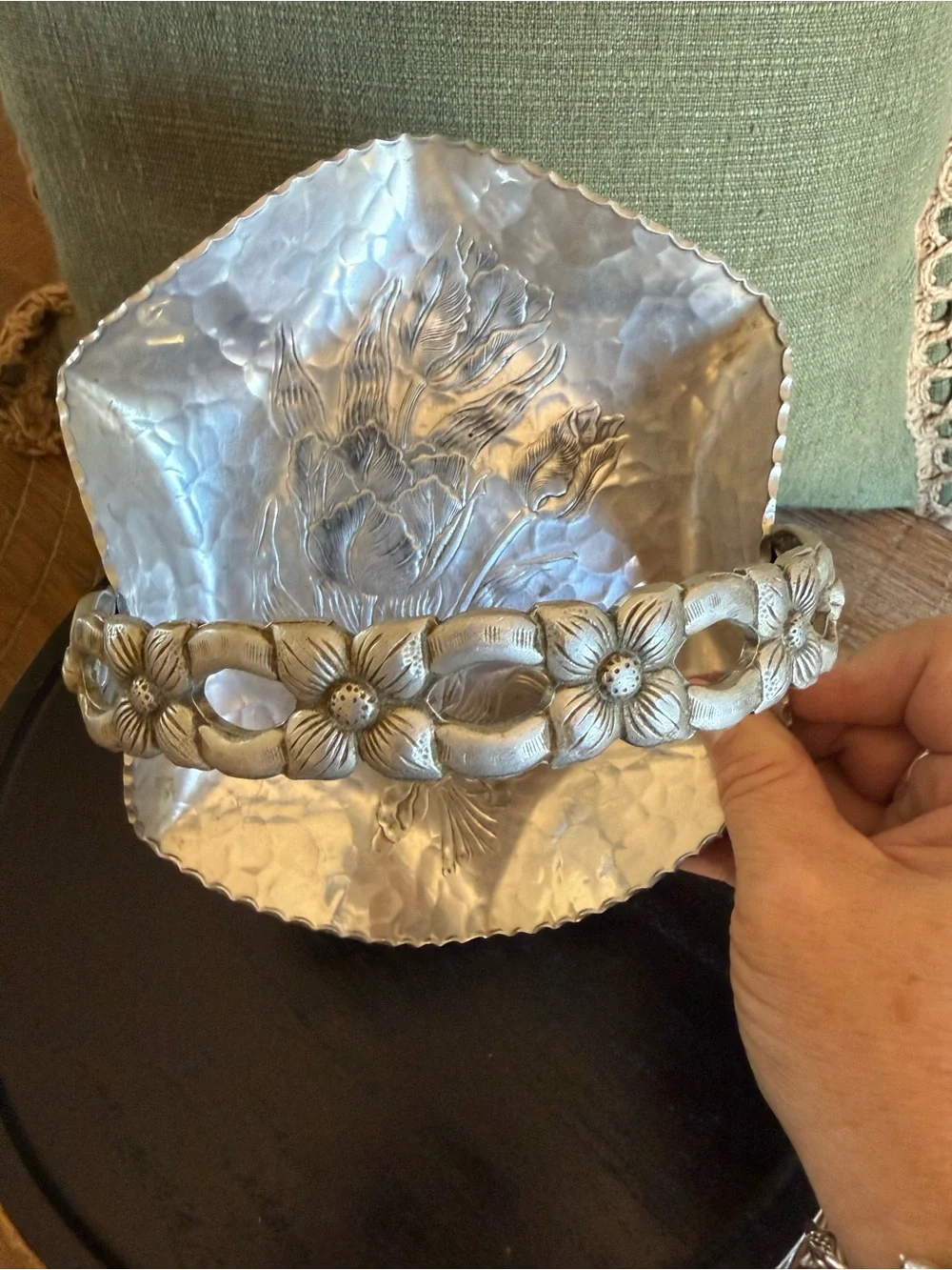 Vintage Rodney Kent Hand Wrought Aluminum Tulip Basket #429